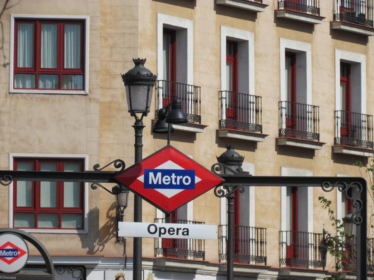 Hostal Oriente Madrid Kültér fotó